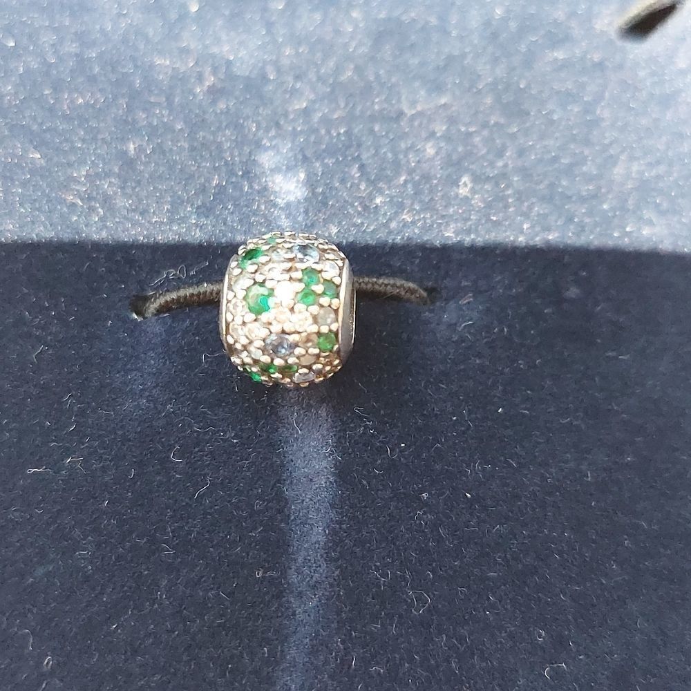 925 Sterling Silver Green Garden Charm - Picture 4 of 4